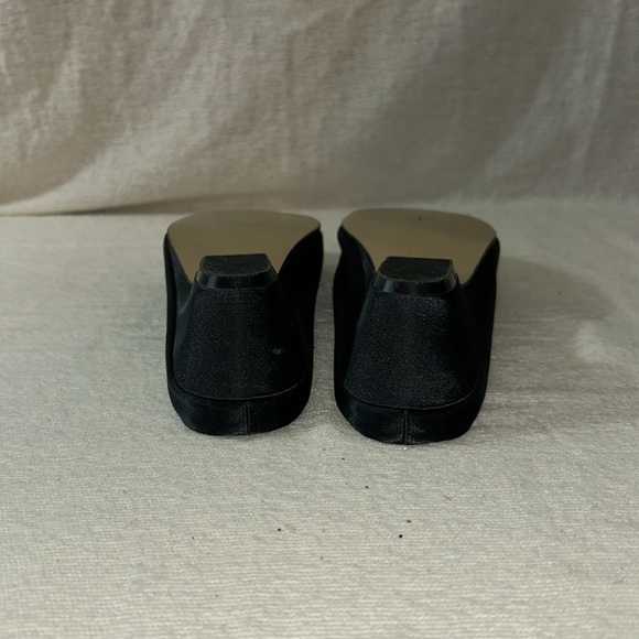 Vintage Victoria’s Secret Heeled Slippers - Picture 9 of 9